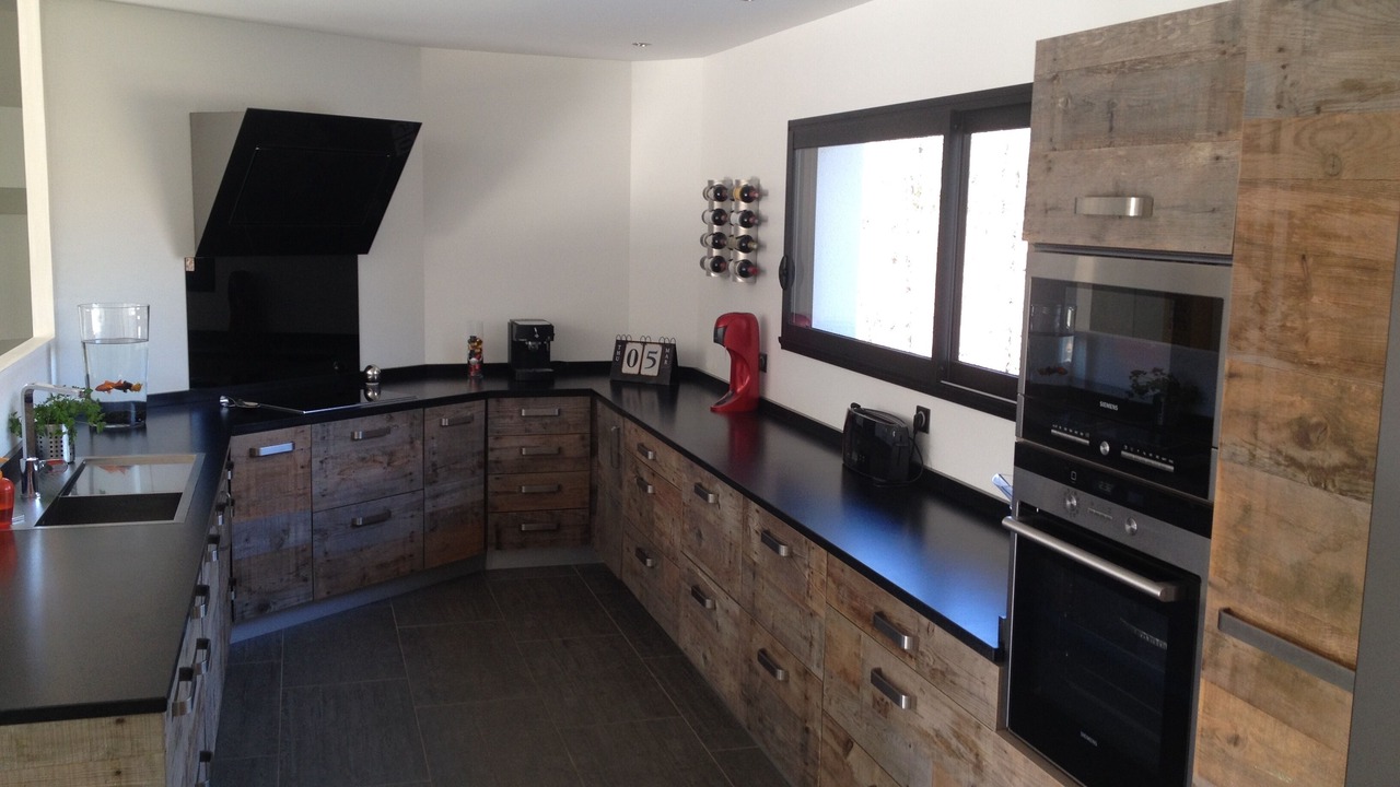 Photo of Kitchen in Leognan