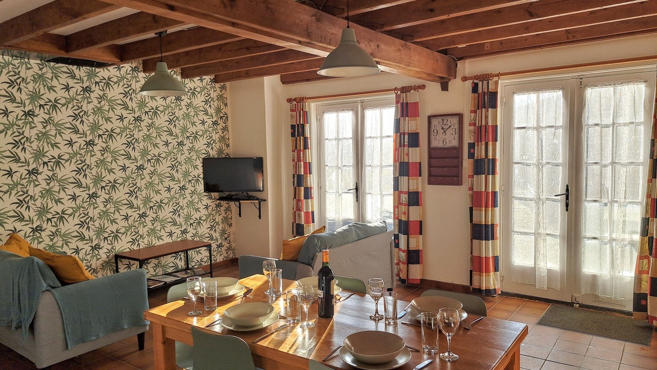 Photo of Bedroom in Saint-Aubin-de-Nabirat