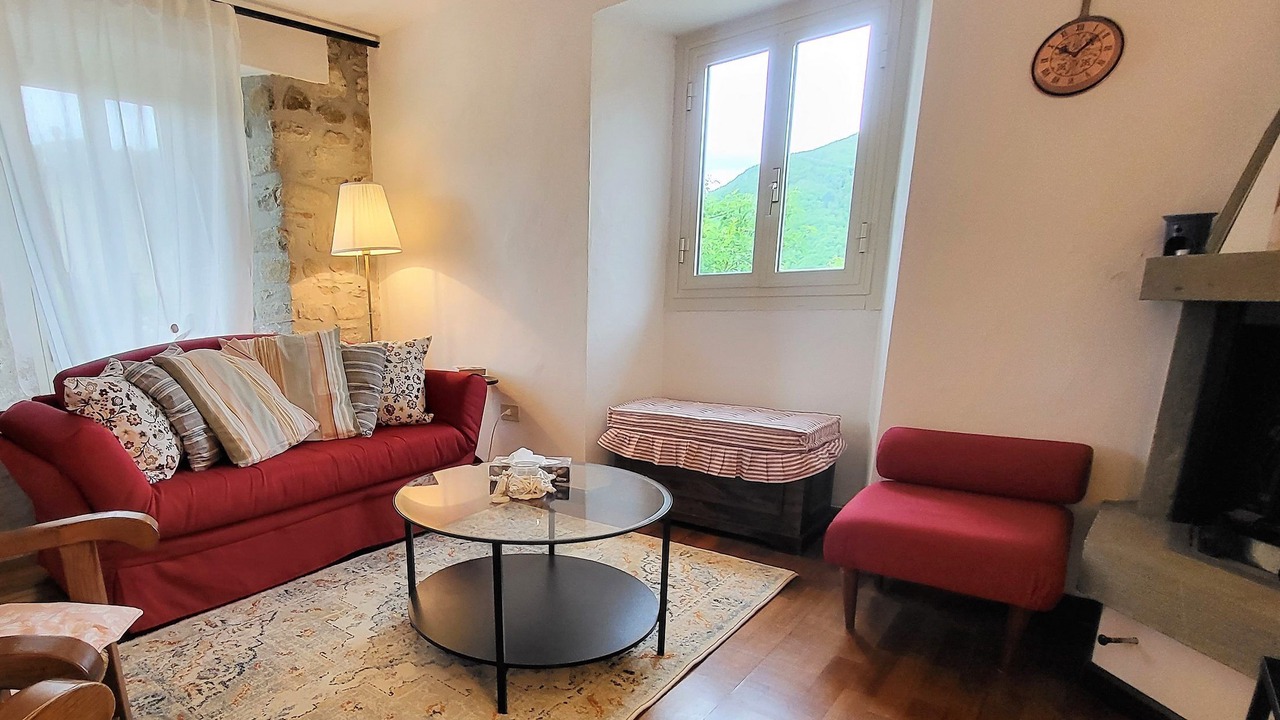 Photo of Livingroom in Camporgiano