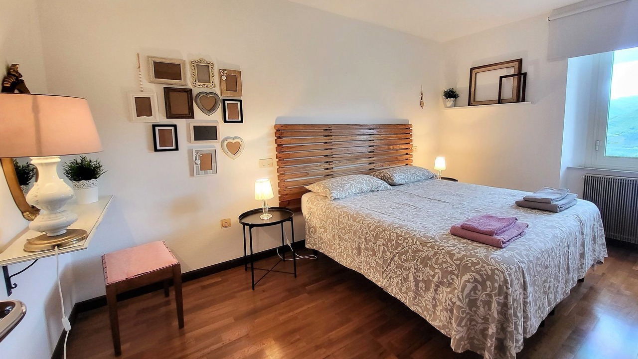 Photo of Bedroom in Camporgiano