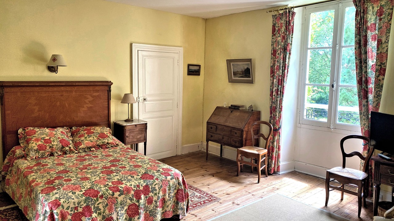 Photo of Bedroom in Clussais-la-Pommeraie