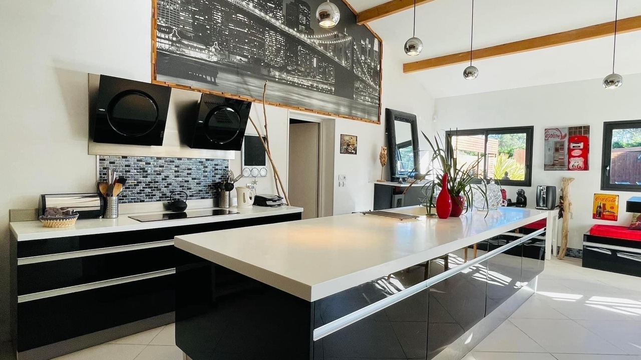 Photo of Kitchen in Messanges