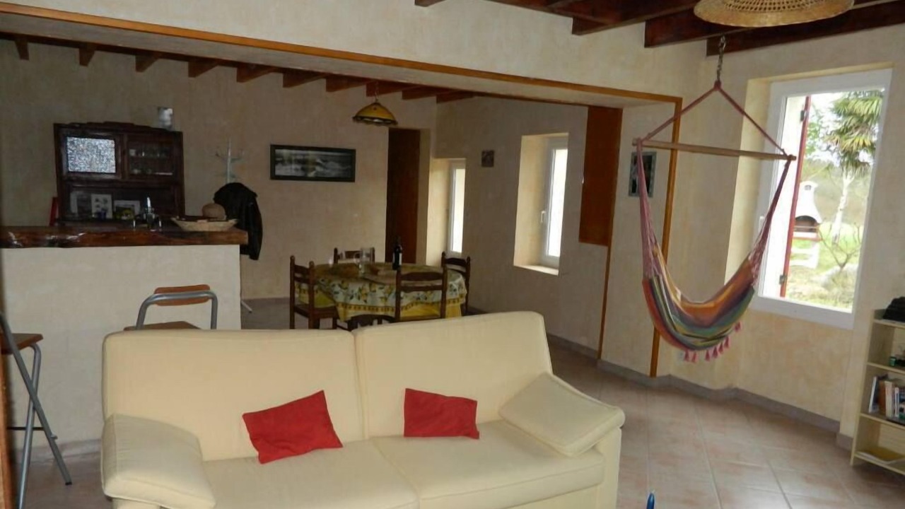 Photo of Livingroom in Cezac