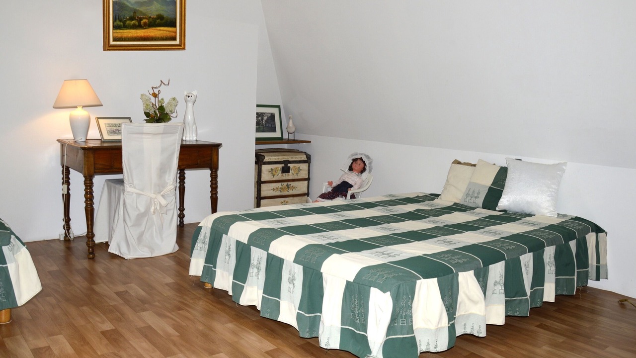 Photo of Bedroom in Sainte-Alvere