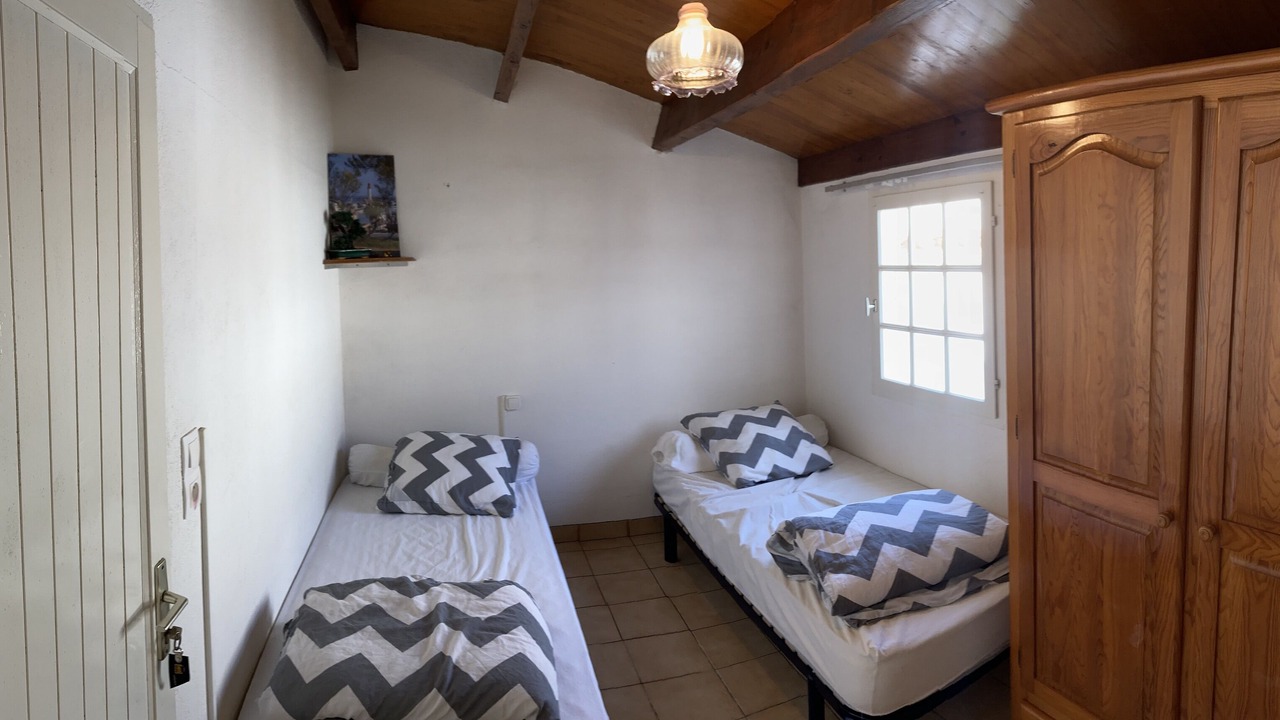 Photo of Bedroom in Domino