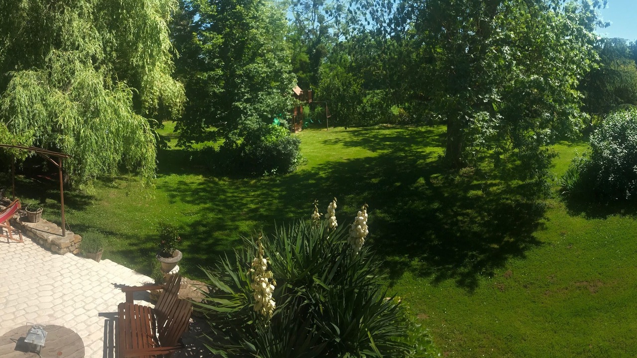 Photo of Patio Balcony in Saulge