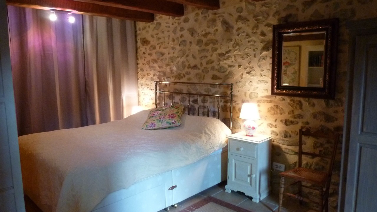 Photo of Bedroom in Saint-Laurent-la-Vallee