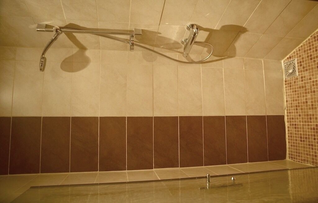 Photo of Bathroom in Sames
