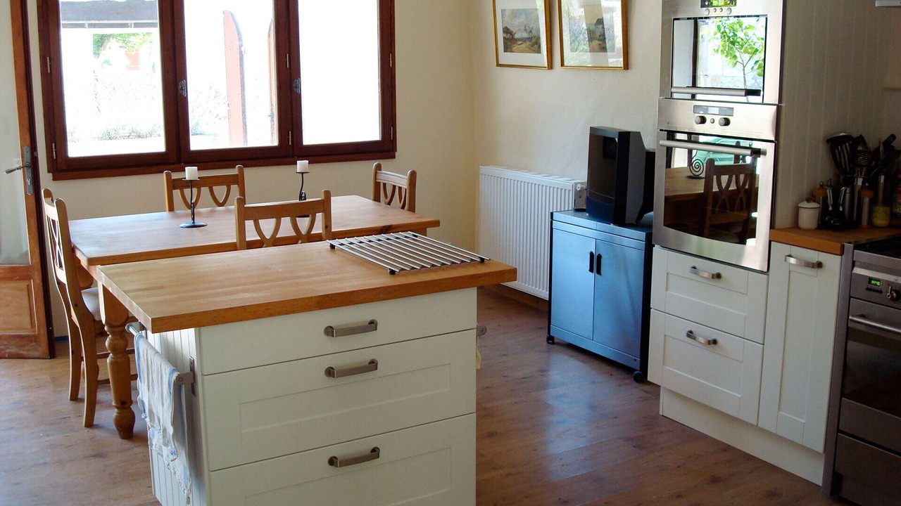 Photo of Kitchen in Bouteilles-Saint-Sebastien