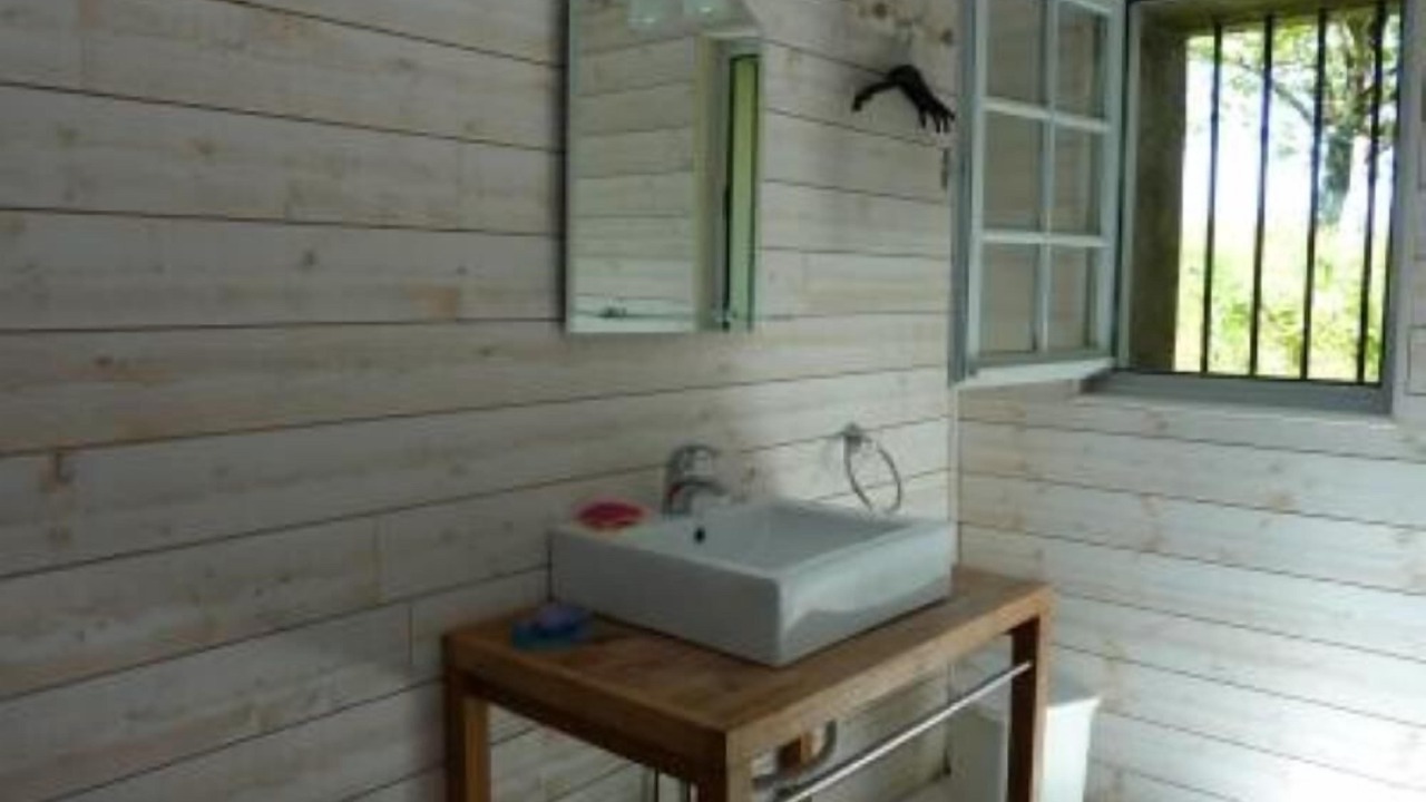 Photo of Bathroom in Menditte