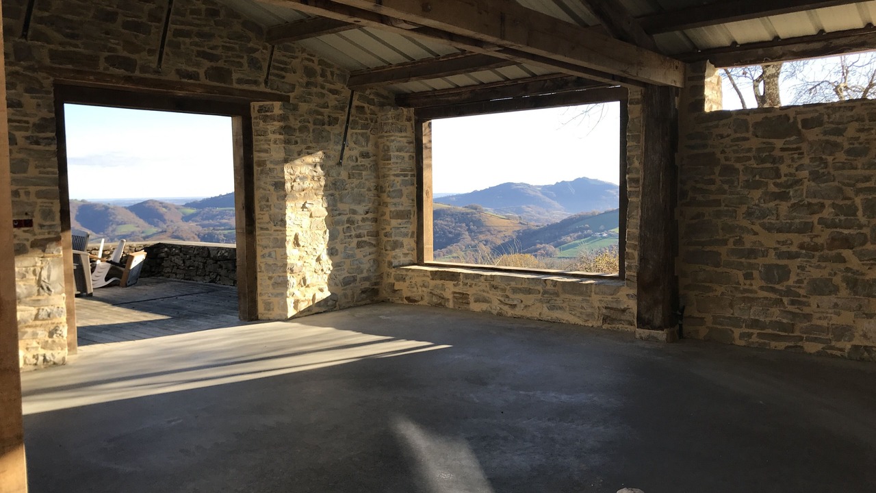 Photo of Outdoor in Menditte