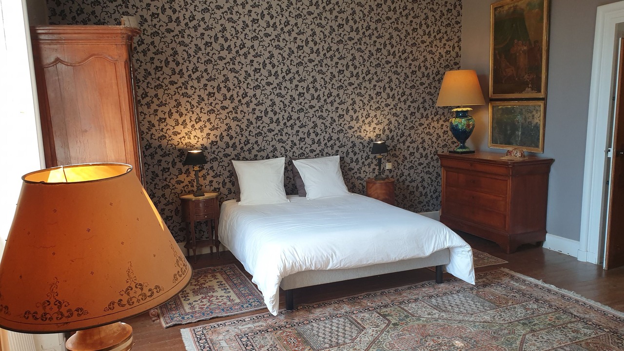 Photo of Bedroom in Labarde