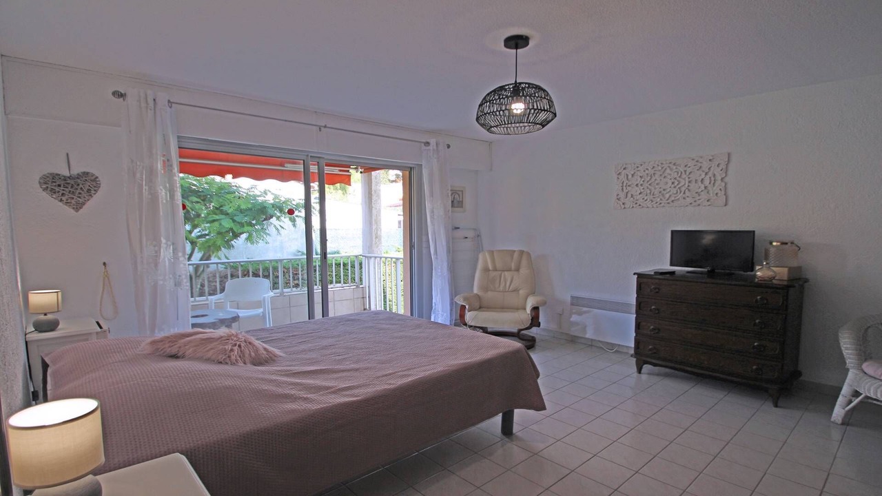 Photo of Bedroom in Sainte-Maxime