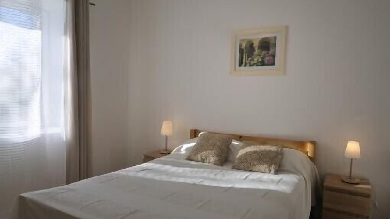 Photo of Bedroom in Montpellier de Medillan