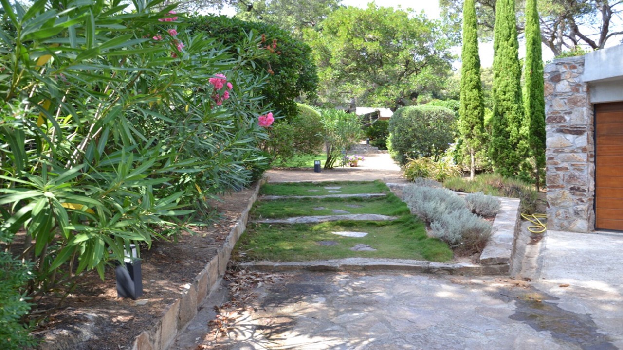 Photo of Outdoor in Cap Benat