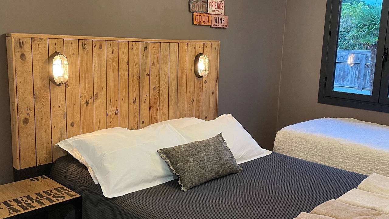 Photo of Bedroom in Lanton