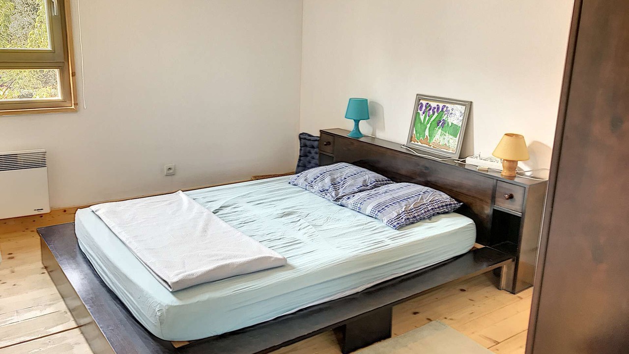 Photo of Bedroom in Messanges