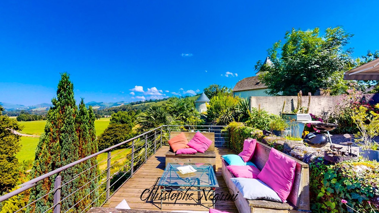 Photo of Patio Balcony in Lanne-en-Baretous