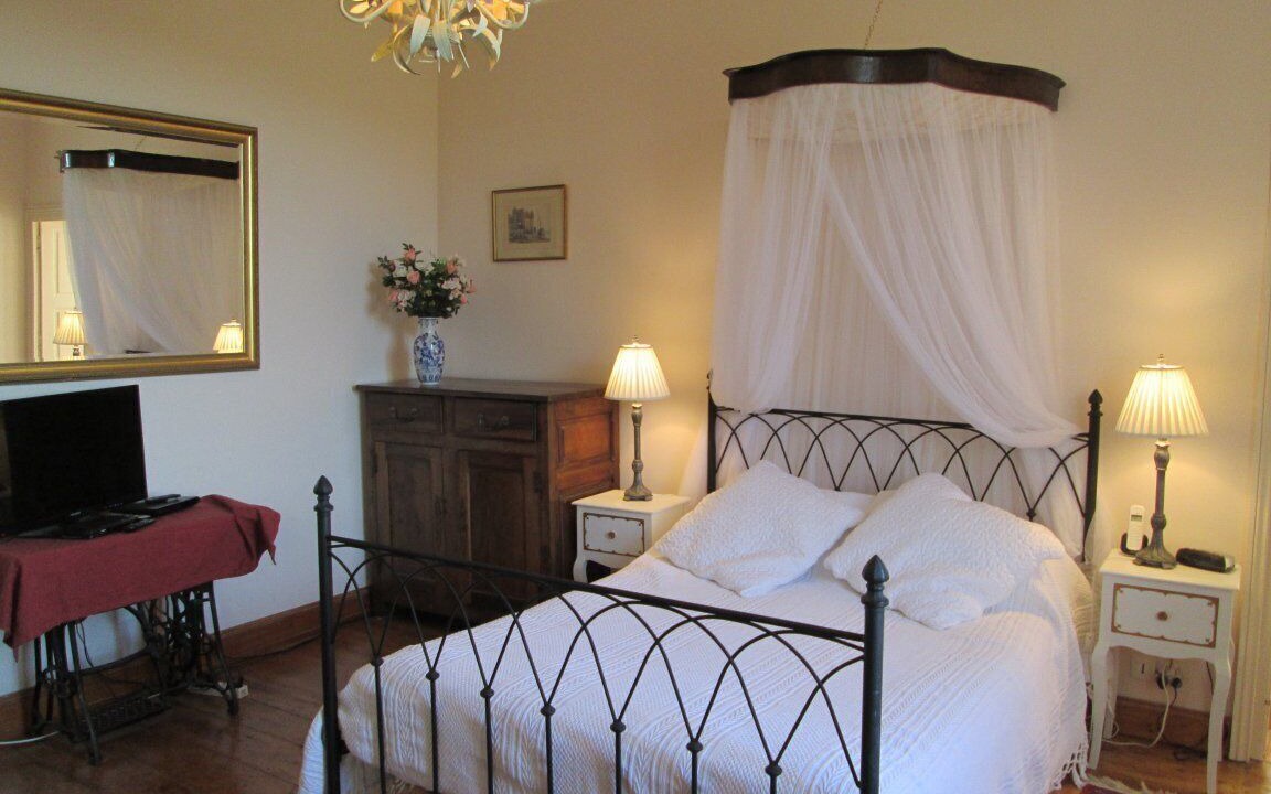 Photo of Bedroom in Bourlens