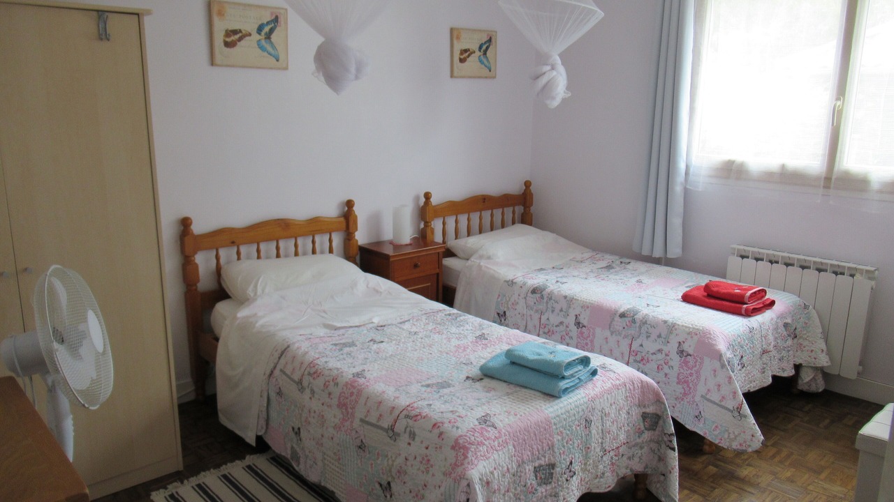 Photo of Bedroom in Cahuzac
