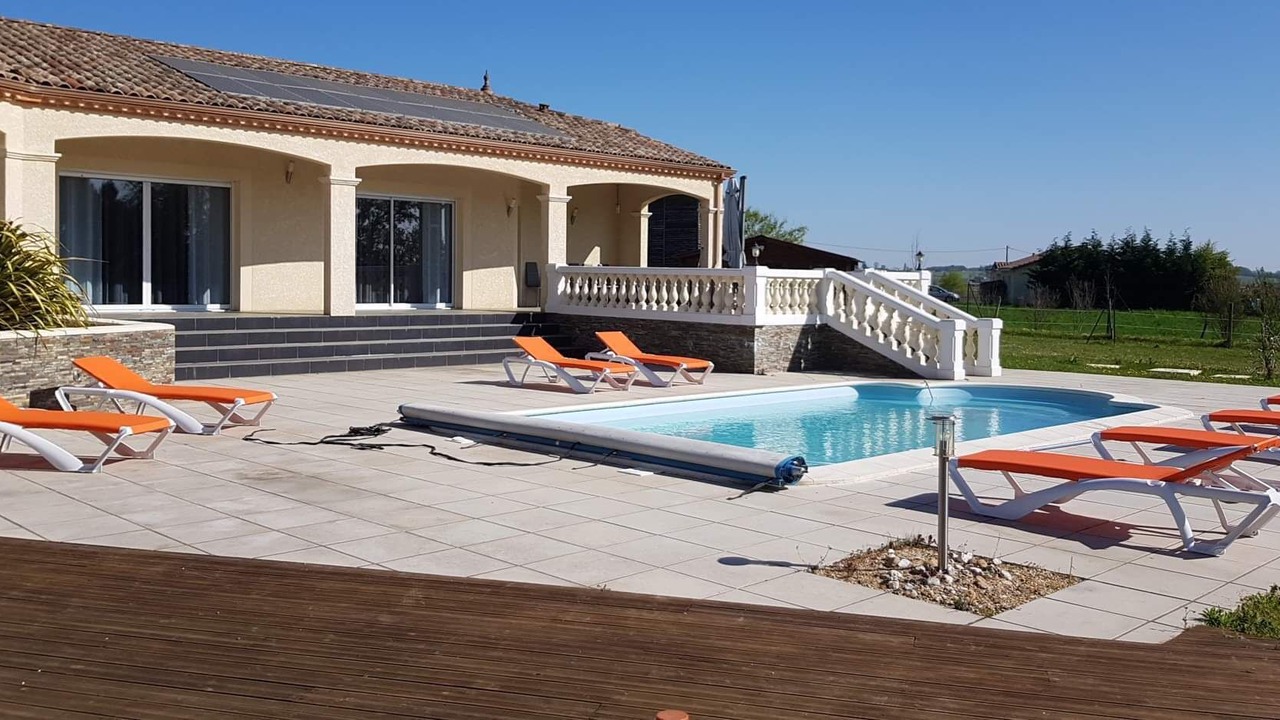 Photo of Outdoor in Puysserampion