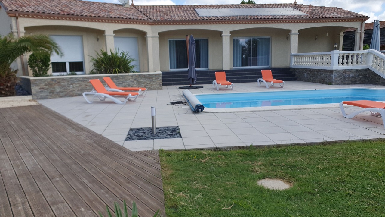 Photo of Outdoor in Puysserampion