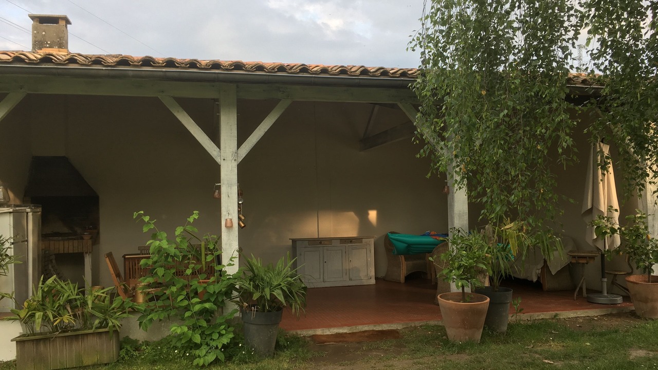 Photo of Patio Balcony in Sainte-Eulalie