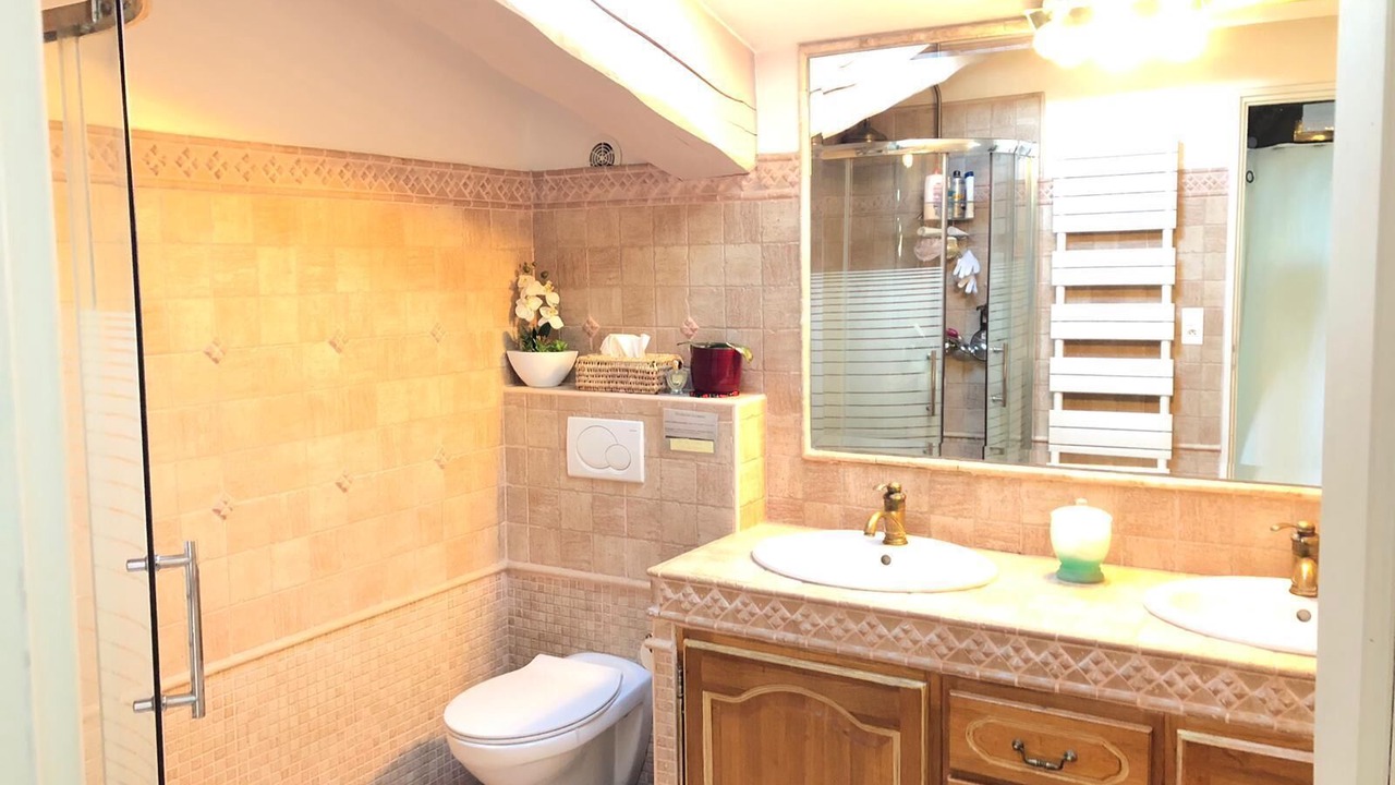 Photo of Bathroom in Les Maillans