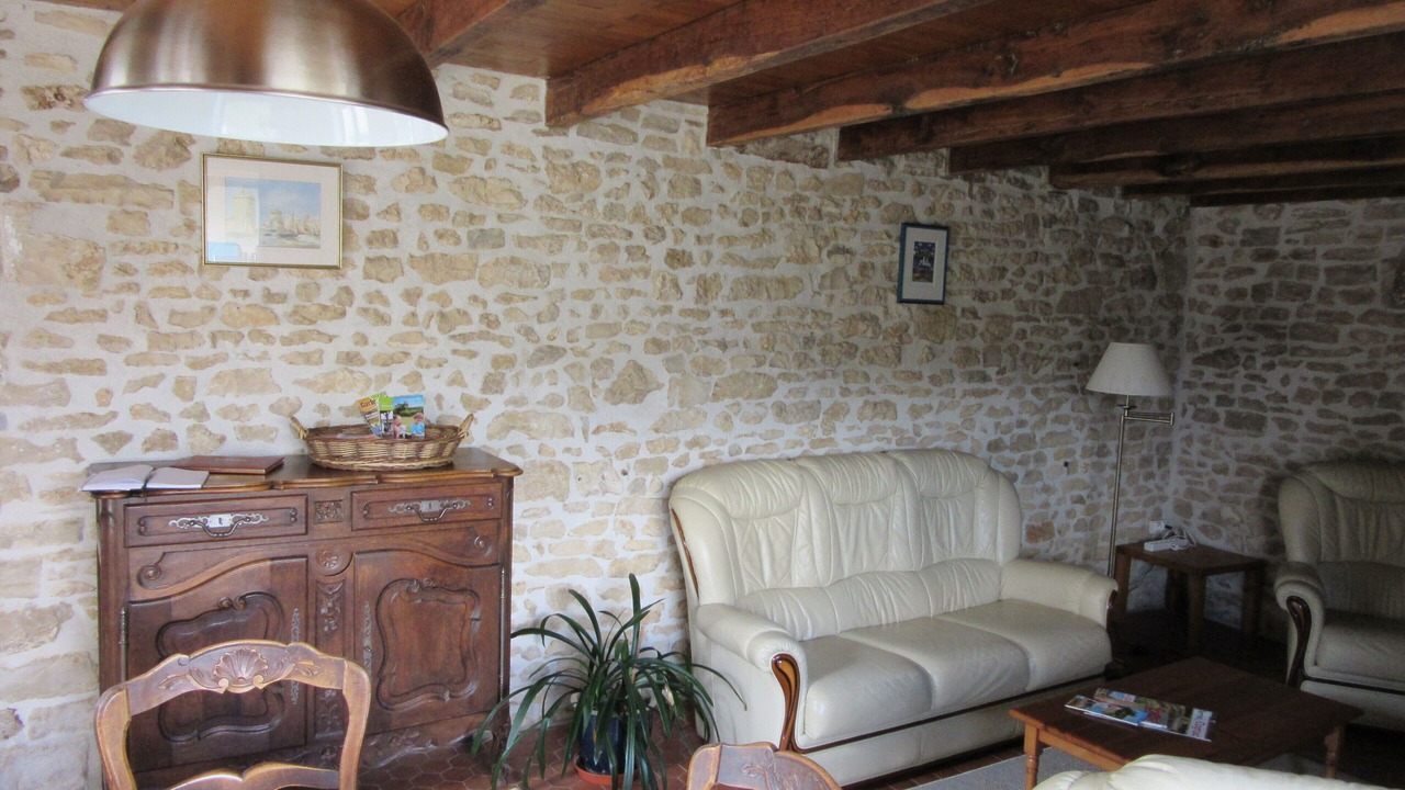 Photo of Livingroom in Coulgens