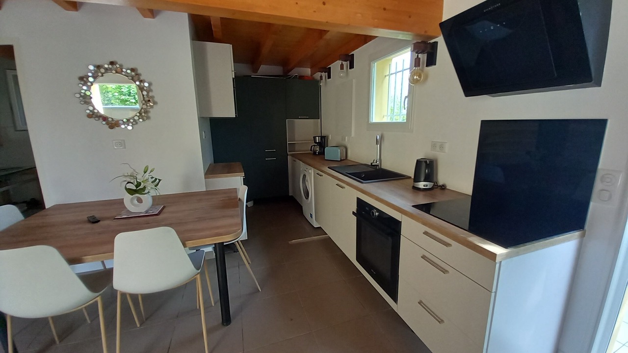 Photo of Kitchen in Pouillon