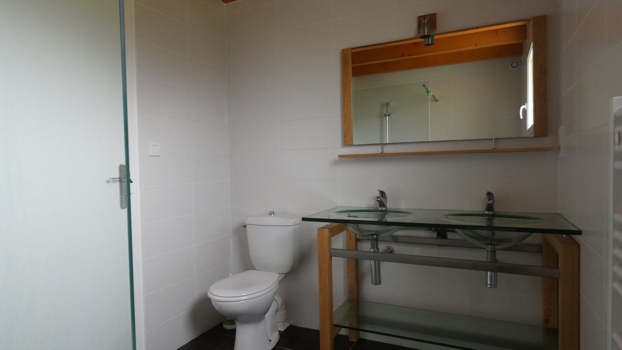 Photo of Bathroom in Pouillon