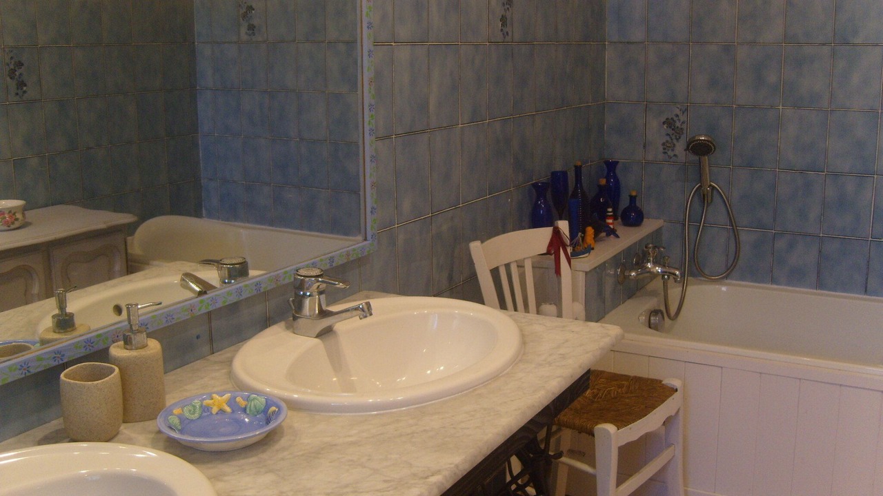 Photo of Bathroom in La Chapelle Montbrandeix