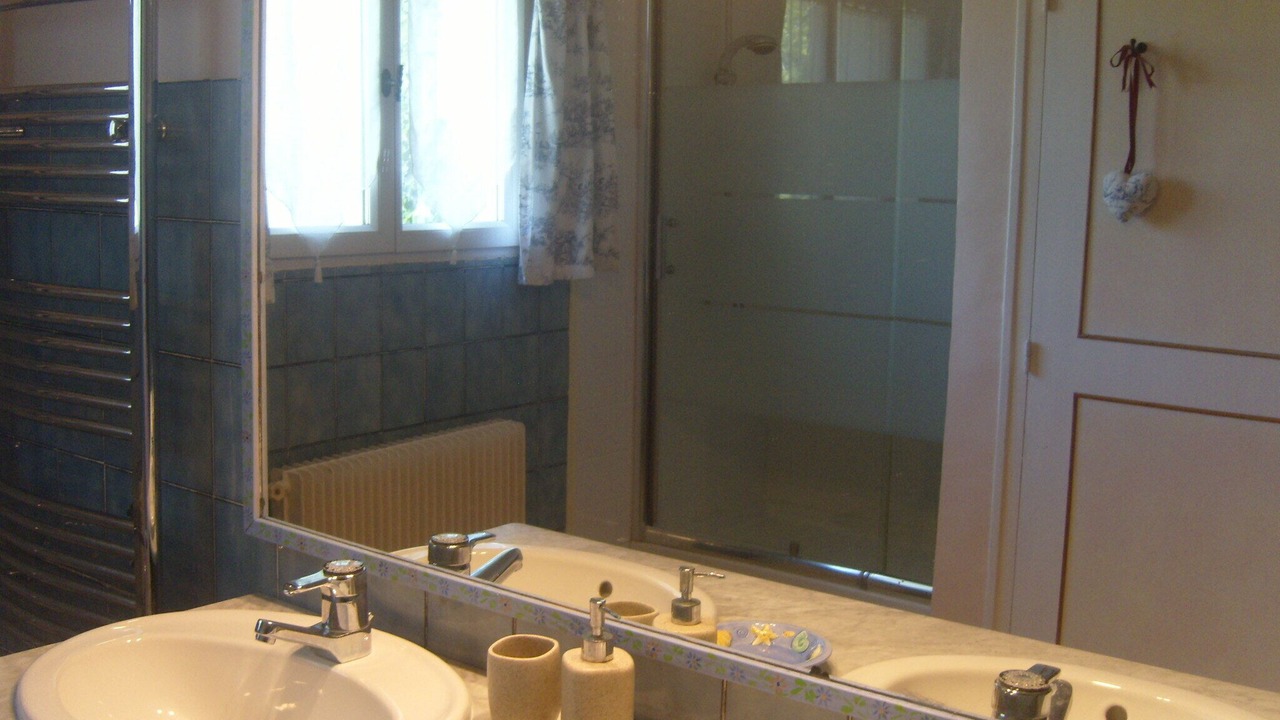Photo of Bathroom in La Chapelle Montbrandeix