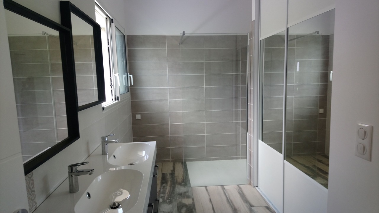 Photo of Bathroom in Pouillon