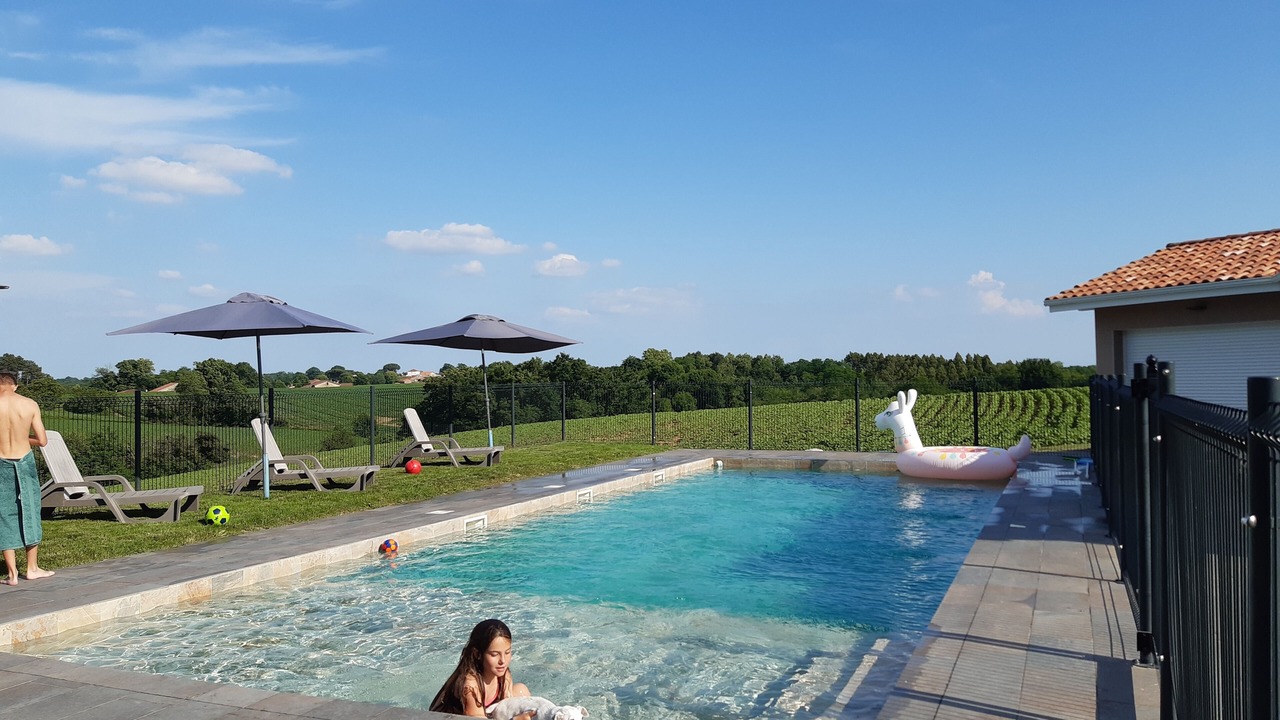 Photo of Outdoor in Pouillon