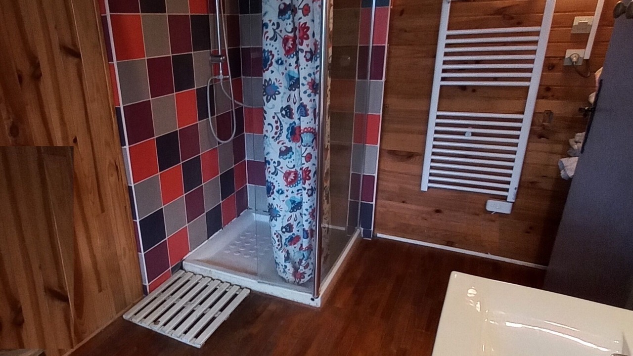Photo of Bathroom in Saint-Germain-de-Vibrac