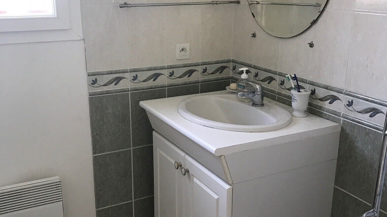 Photo of Bathroom in Mortagne-sur-Gironde