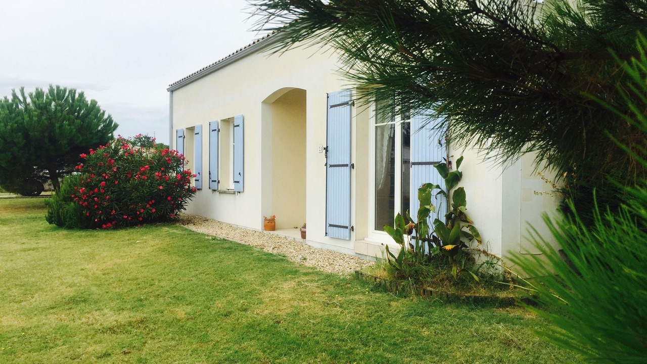Photo of Others in Mortagne-sur-Gironde