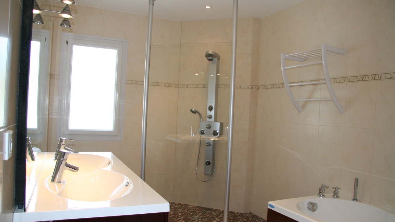 Photo of Bathroom in Lege-Cap-Ferret