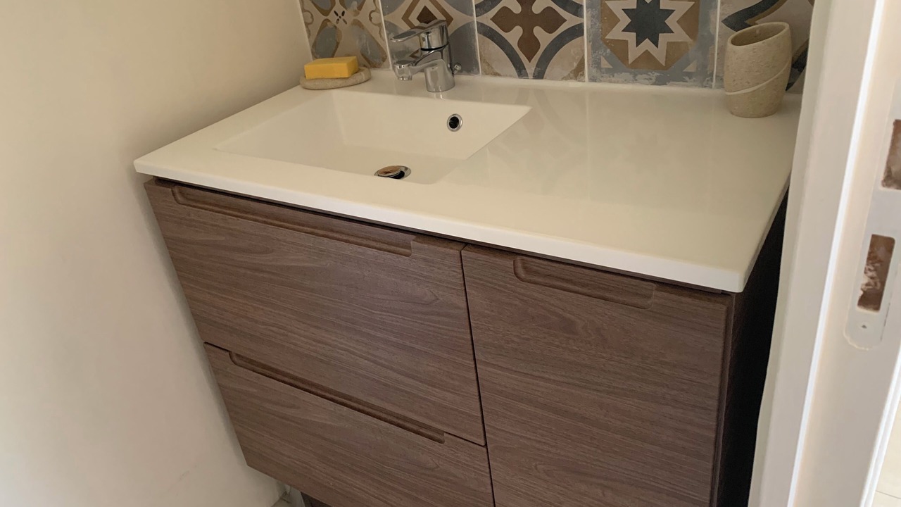 Photo of Bathroom in Murs