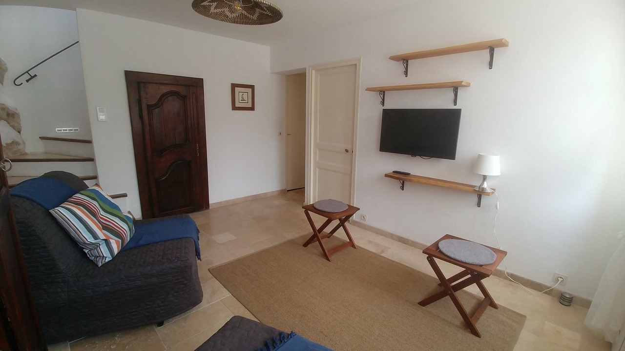 Photo of Livingroom in Esparron-de-Verdon