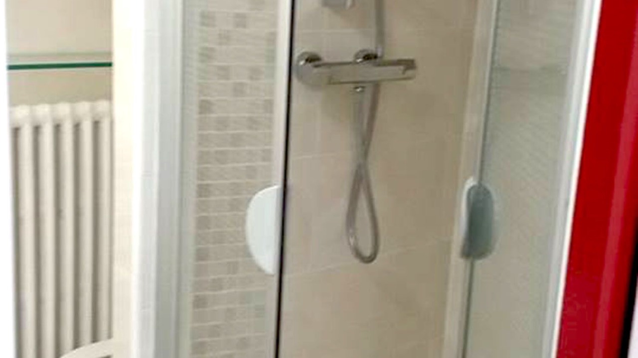 Photo of Bathroom in Gradignan