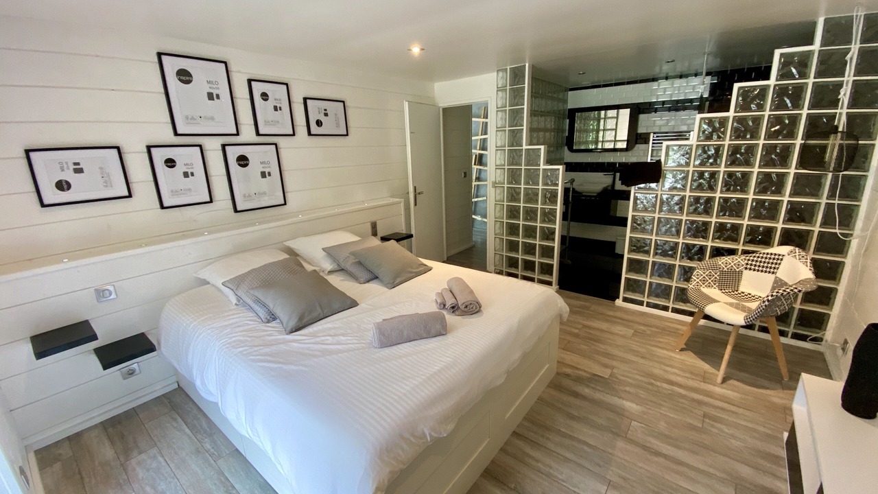 Photo of Bedroom in Biarritz