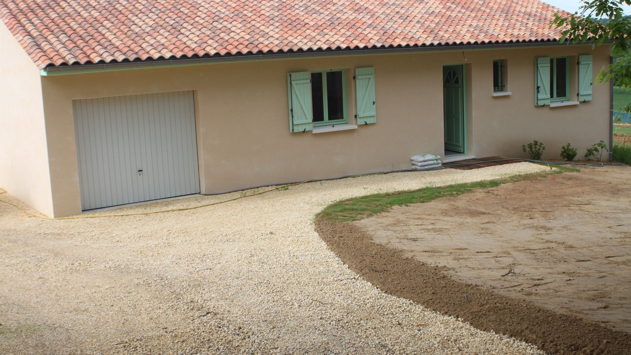 Photo of Outdoor in Paunat