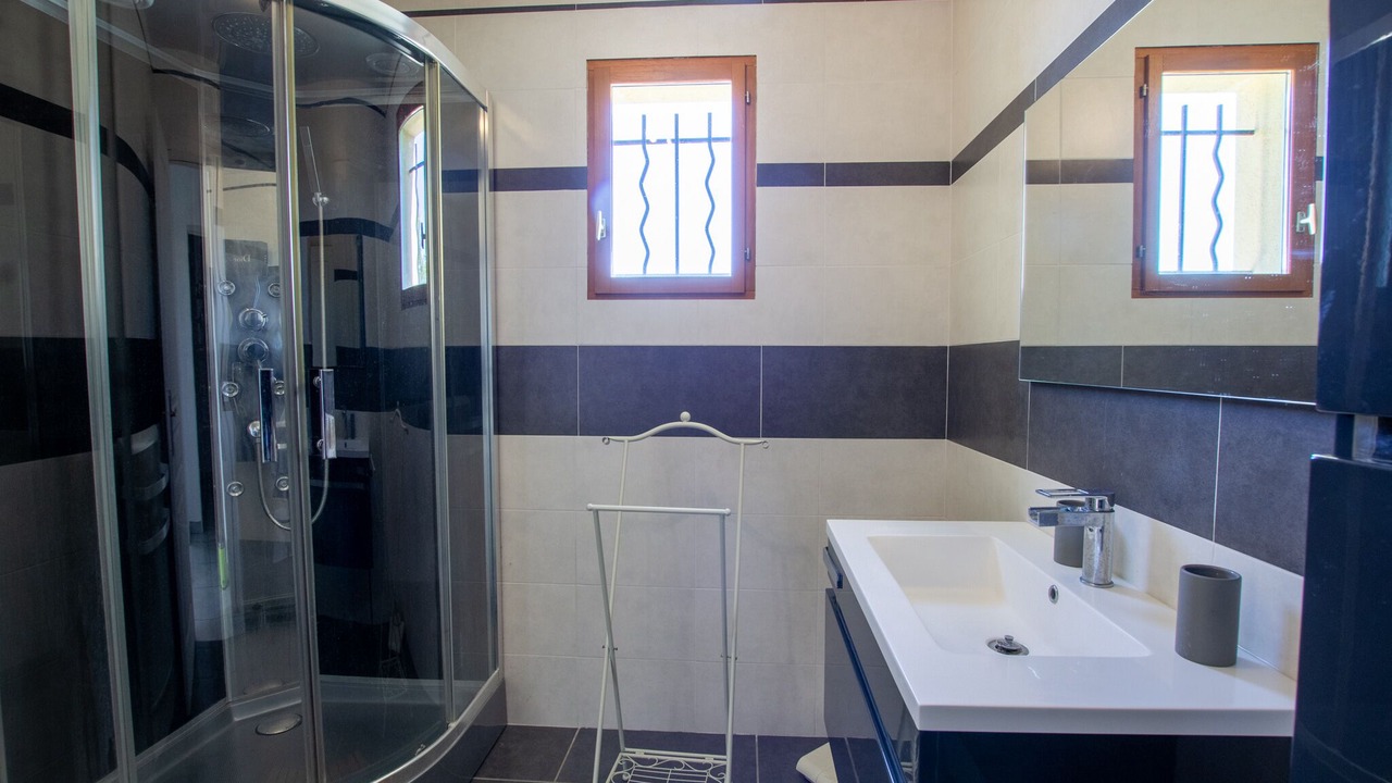 Photo of Bathroom in Paunat