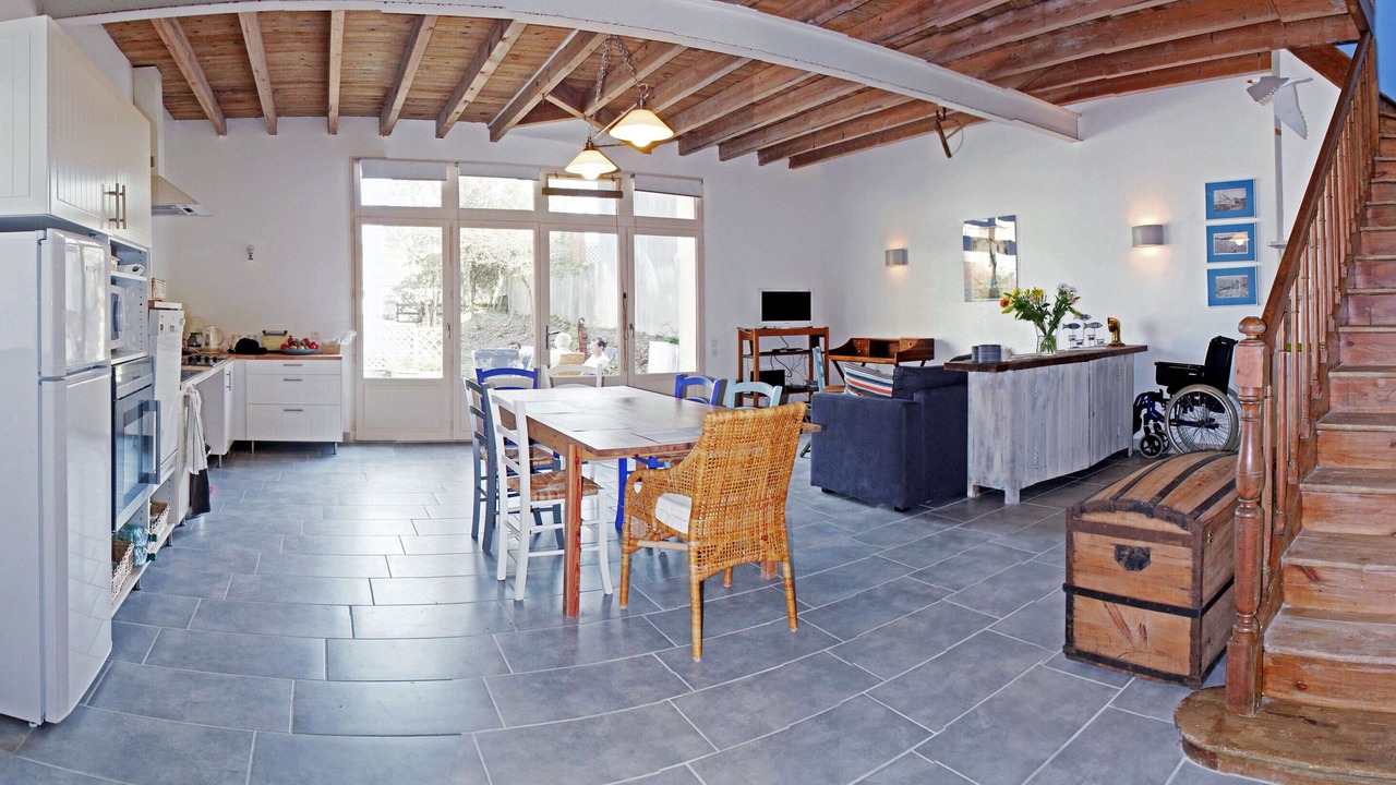 Photo of Bedroom in Saint-Palais-sur-Mer