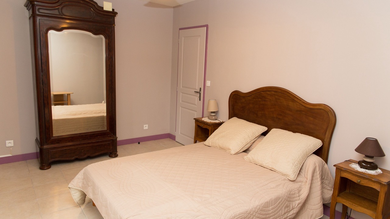Photo of Bedroom in Grolejac