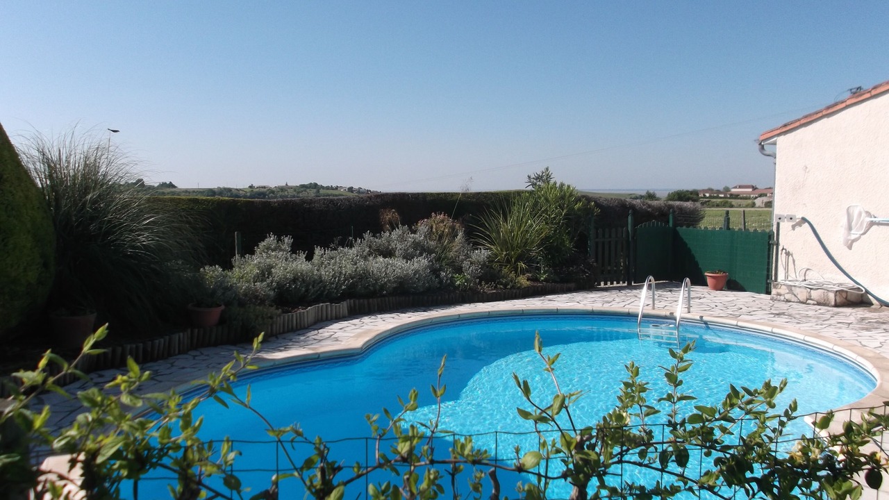 Photo of Outdoor in Floirac