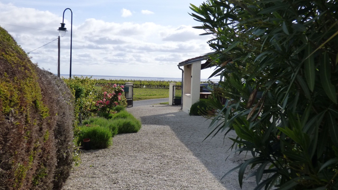 Photo of Outdoor in Floirac