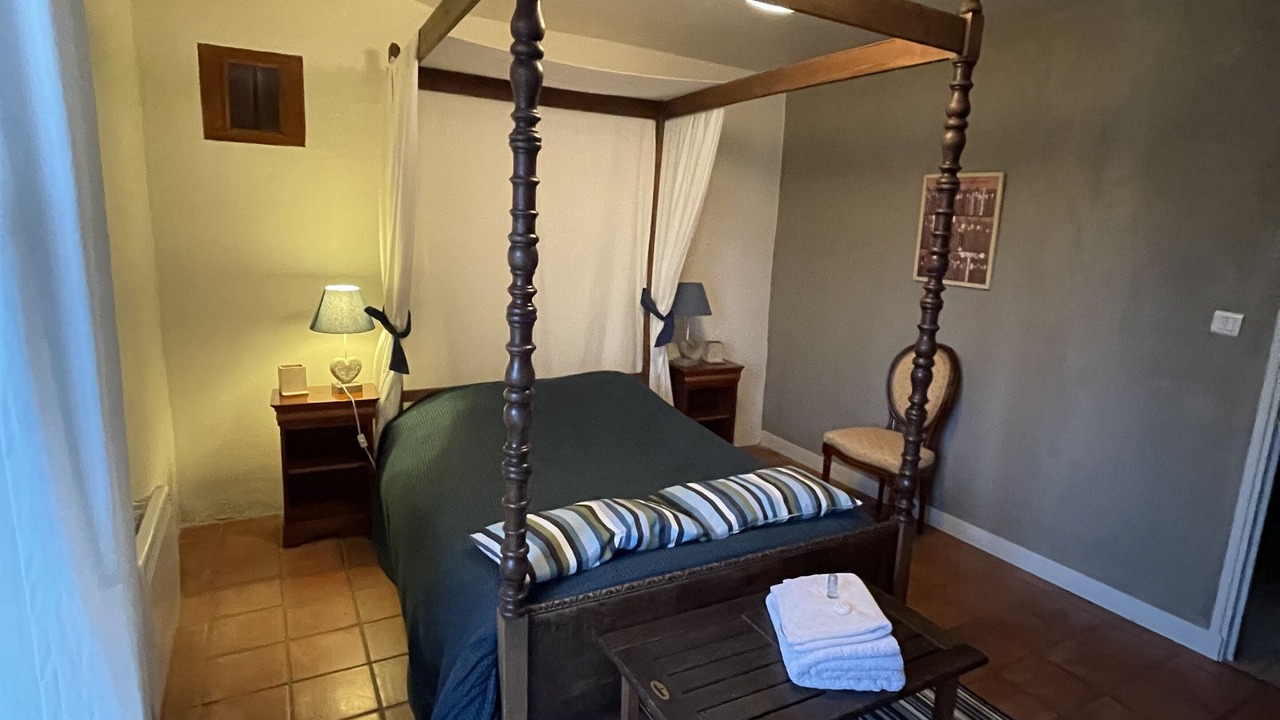 Photo of Bedroom in Usson-du-Poitou